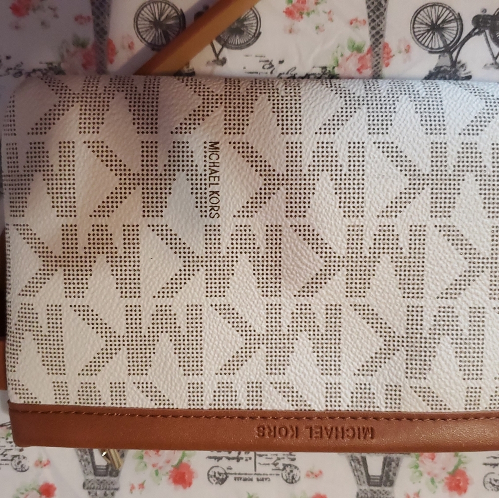 Michael Kors belt bag